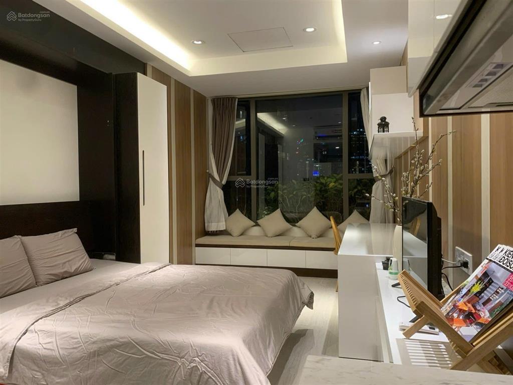 Chính chủ bán căn hộ nội thất đẹp, gọn gàng. đang cho thuê giá cao, có thể tái tục hoặc không