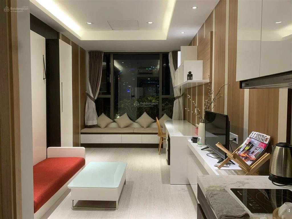 Chính chủ bán căn hộ nội thất đẹp, gọn gàng. đang cho thuê giá cao, có thể tái tục hoặc không