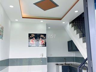 Kẹt tiền cần để lại căn nhà 40m2  giáp Hóc Môn