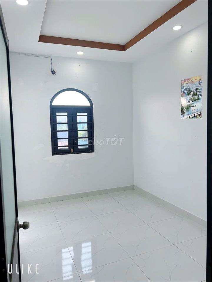 Kẹt tiền cần để lại căn nhà 40m2  giáp Hóc Môn