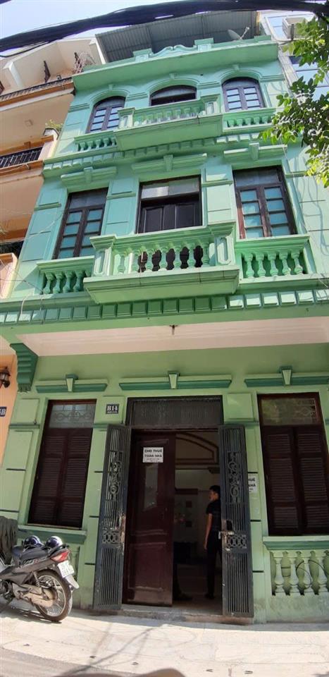 Cho thuê nhà nguyên căn 50m2 x 4 tầng Phố Lạc Trung