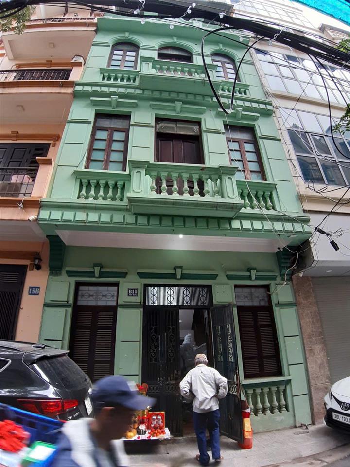 Cho thuê nhà nguyên căn 50m2 x 4 tầng Phố Lạc Trung