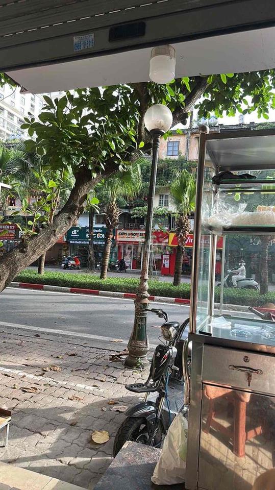 Sang nhượng mặt bằng quán photo mặt phố Trần Huy Liệu