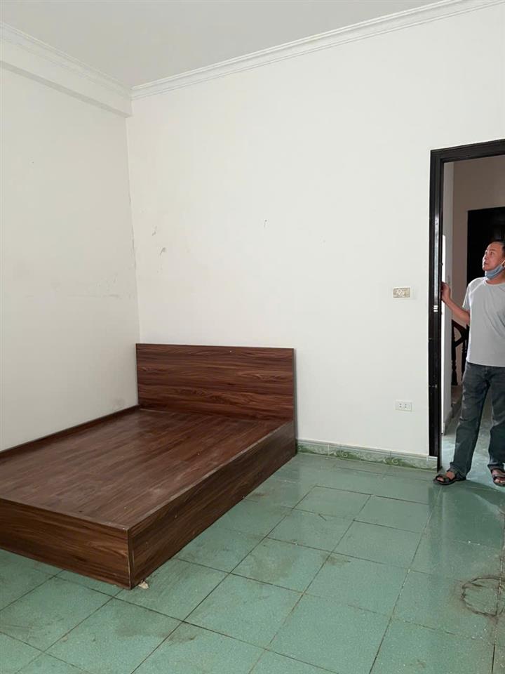 Cần cho thuê nhà 55m2 x 3 tầng ngay ngã 3 Xa La, Hà Đông