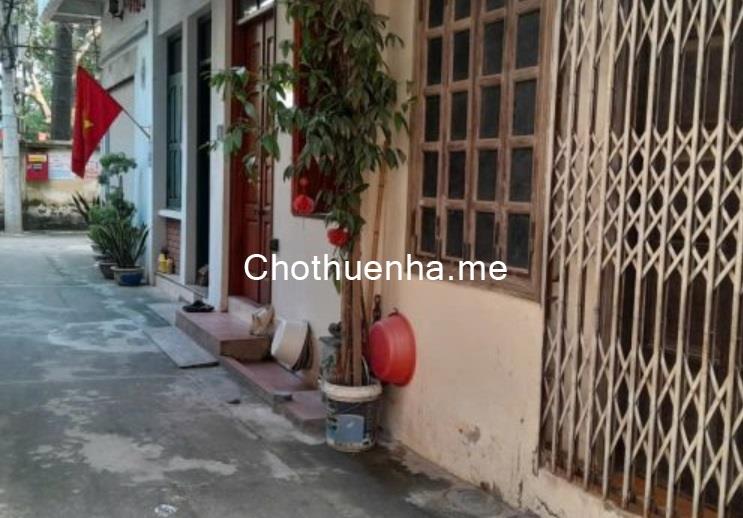Nhà riêng cho thuê tại Nhà số 4 hẻm 40/1/40, đường Đức Thắng, phường Đông Ngạc, TP, Hà Nội