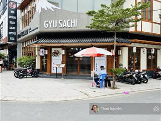 Hàng hiếm cặp đỗ bá diện tích 180m2 ra biển mỹ khê chỉ 150m sẵn dòng tiền 80tr/th