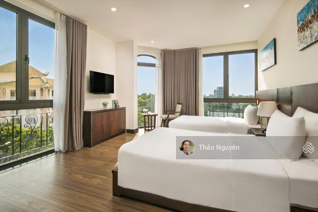 Siêu phẩm khách sạn 2 mặt tiền trần bạch đằng 234m2 ngay phố đi bộ doanh thu 1.2 tỷ/tháng