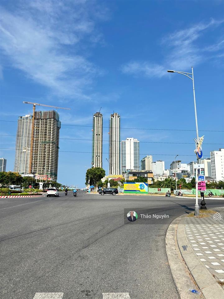 Lô góc nguyễn đức an 200m2 sát vương thừa vũ  ra biển chỉ 200m giá đầu tư, 0905 001 ***