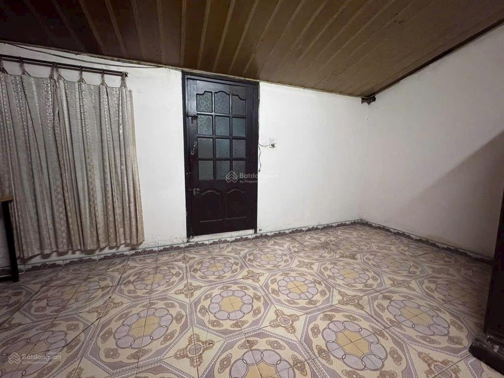 Bán gấp nhà ngõ 189 hoàng hoa thám giá hợp lý cho người cần nhà ở