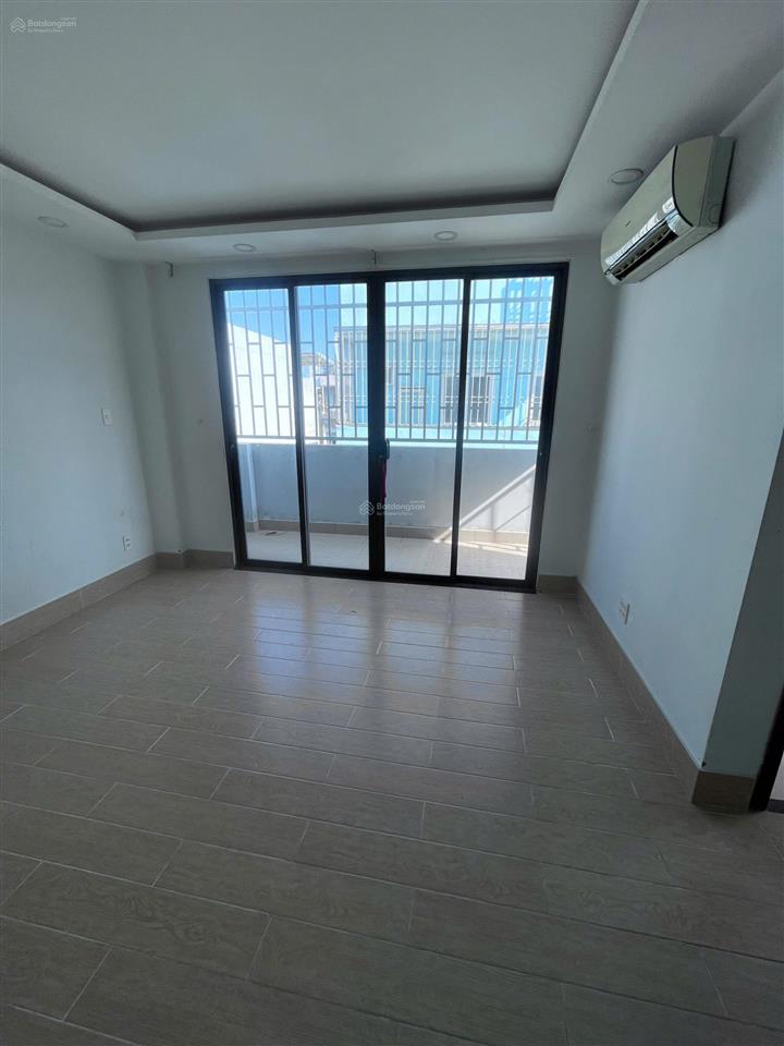 Cho thuê nguyên căn nhà phố kdc jamona city