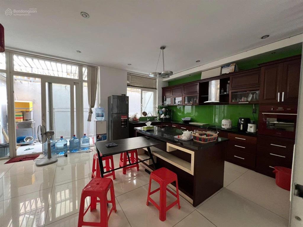 Cho thuê gấp nhà phố 7m ngang tại kdc tân đông, tân phong