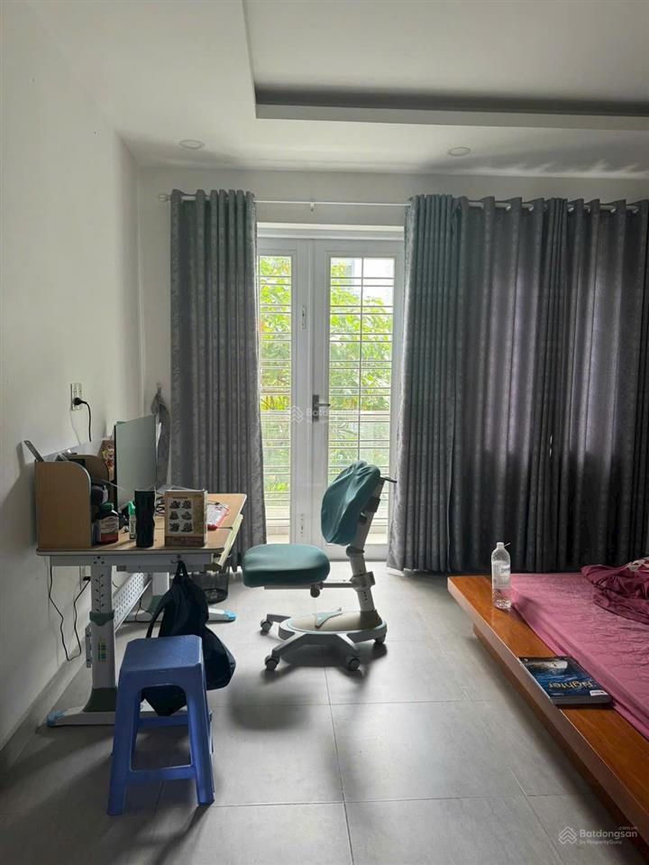 Cho thuê biệt thự tại phú thuận cạnh phú mỹ hưng