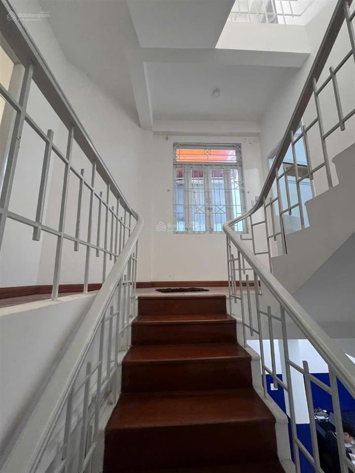 Cho thuê văn phòng tại tân phong, quận 7, tp.hcm giá ưu đãi 30 triệu vnd, 270m2