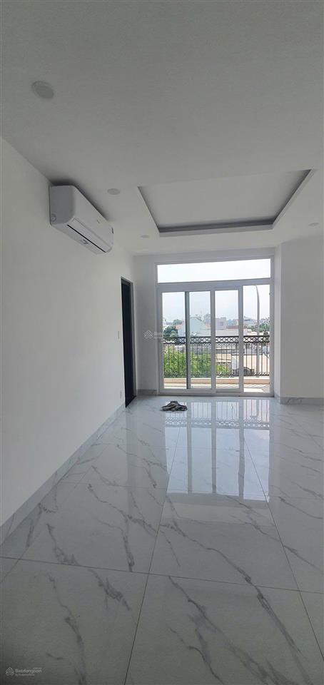 Biệt thự cho thuê 6 phòng, 5wc, 400m2 tại the peak garden