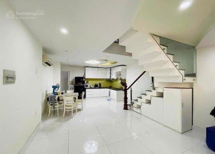 Nhà phố full nt cho thuê giá ưu đãi ngay ecogreen