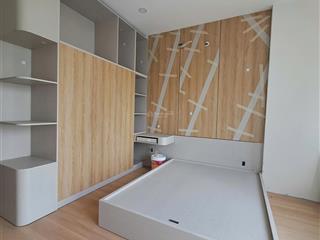 Nguyên căn full nội thất  3 lầu 4pn, 5wc cạnh pmh