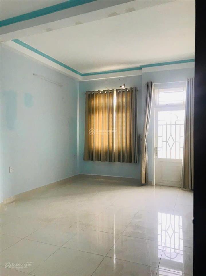 Nguyên căn cho thuê ngang 8m để kinh doanh tại tân hưng