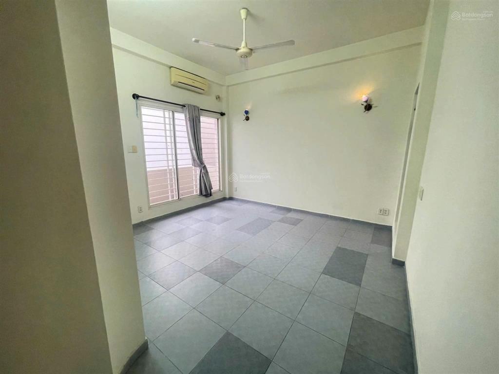 Nhà phố 3 tầng tại kdc tân quy đông ngay lotte mart