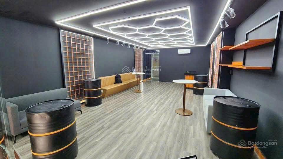 Nhà phố cho thuê tại cao thị chính, phú thuận