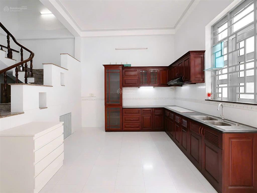 Nhà cho thuê nguyên căn hẻm đường số tân hưng