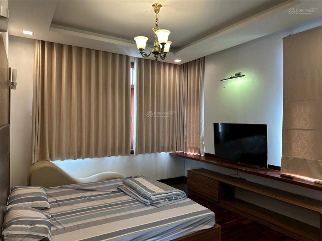 Biệt thự full nội thất tại sadeco ven sông  tân hưng