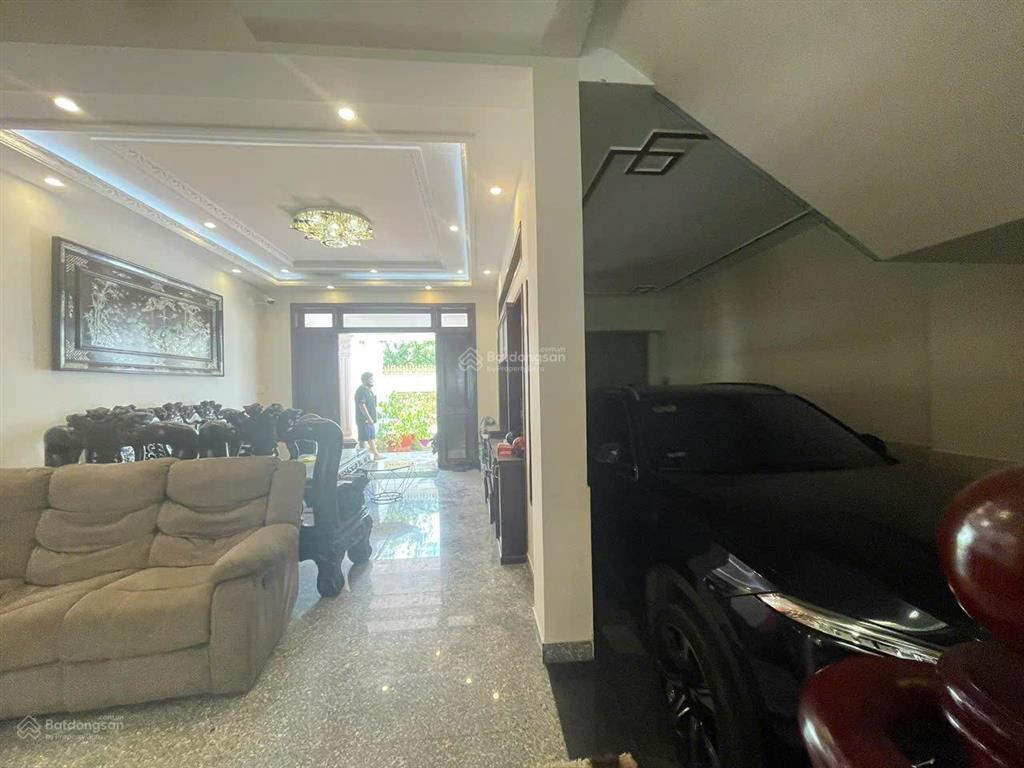 Biệt thự full nội thất cho thuê hợp đồng dài hạn tại phú thuận