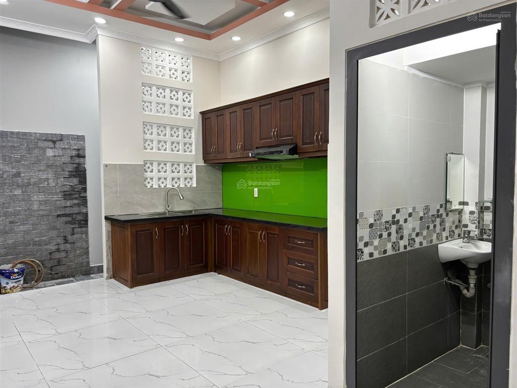 Hot! mặt tiền lê văn lương 6pn, 4wc cho thuê 25 triệu/th