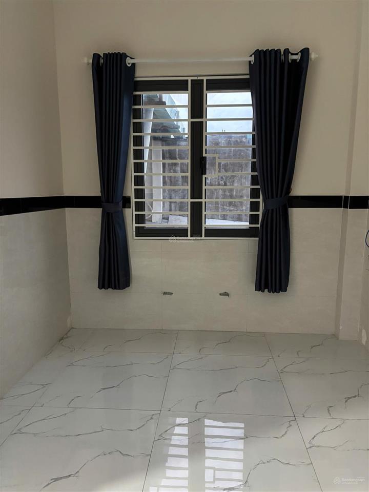Hot! mặt tiền lê văn lương 6pn, 4wc cho thuê 25 triệu/th