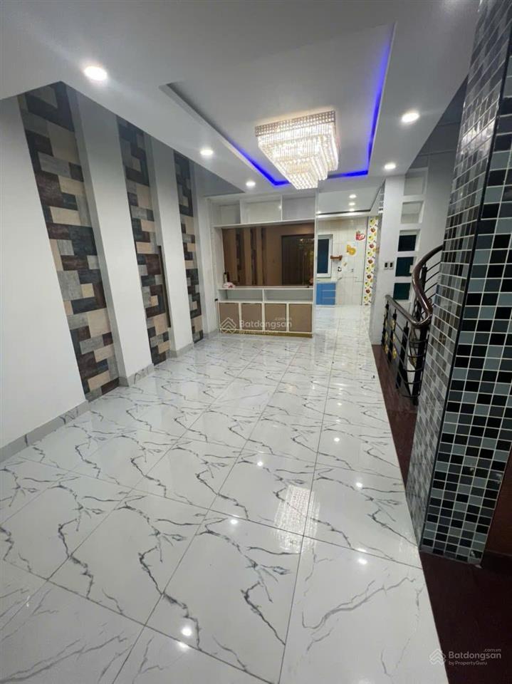Biệt thự cho thuê tại sadeco ven sông  rmit  tân hưng  hồ chí minh