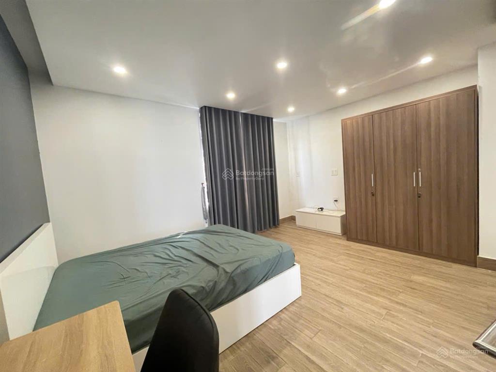 Cho thuê nhà khu ven sông tân phong, quận 7  3 lầu  giá 27 tr/th