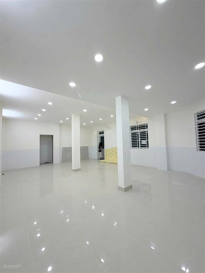 Cho thuê văn phòng 70m2 giá ưu đãi tại trần trọng cung.