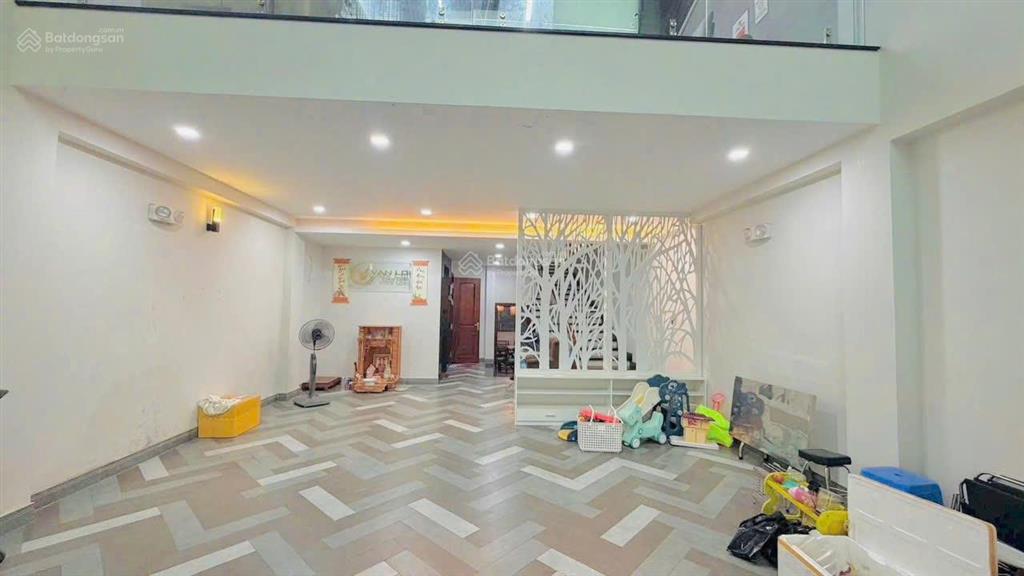 Nhà phố full nội thất cho thuê tại nguyễn thị thập, tân phong  tân hưng
