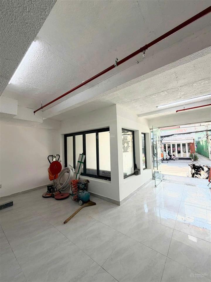 Mặt bằng  văn phòng tại mai văn vĩnh