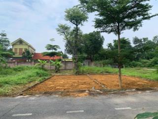 Cần bán nhanh lô đất hơb 2 tỷ đồng 60m2 đường thông 2 oto tránh giáp khu công nghệ cao hoà lạc