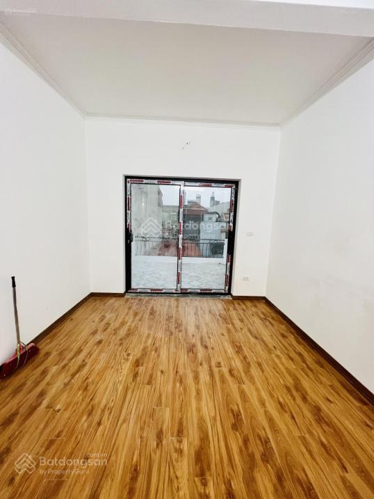Bán nhà ngọc hồi  giải phóng  gần trường thpt việt nam  ba lan  42m2. 4 tầng  11.9 tỷ