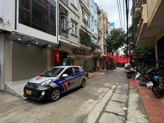 Bán nhà ngọc hồi  giải phóng  gần trường thpt việt nam  ba lan  42m2. 4 tầng  11.9 tỷ