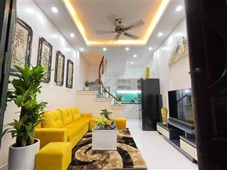 Chính chủ bán gấp nhà lê trọng tấn  thanh xuân 30m2 x 4 tầng  đường trước nhà 8m  12.5 tỷ