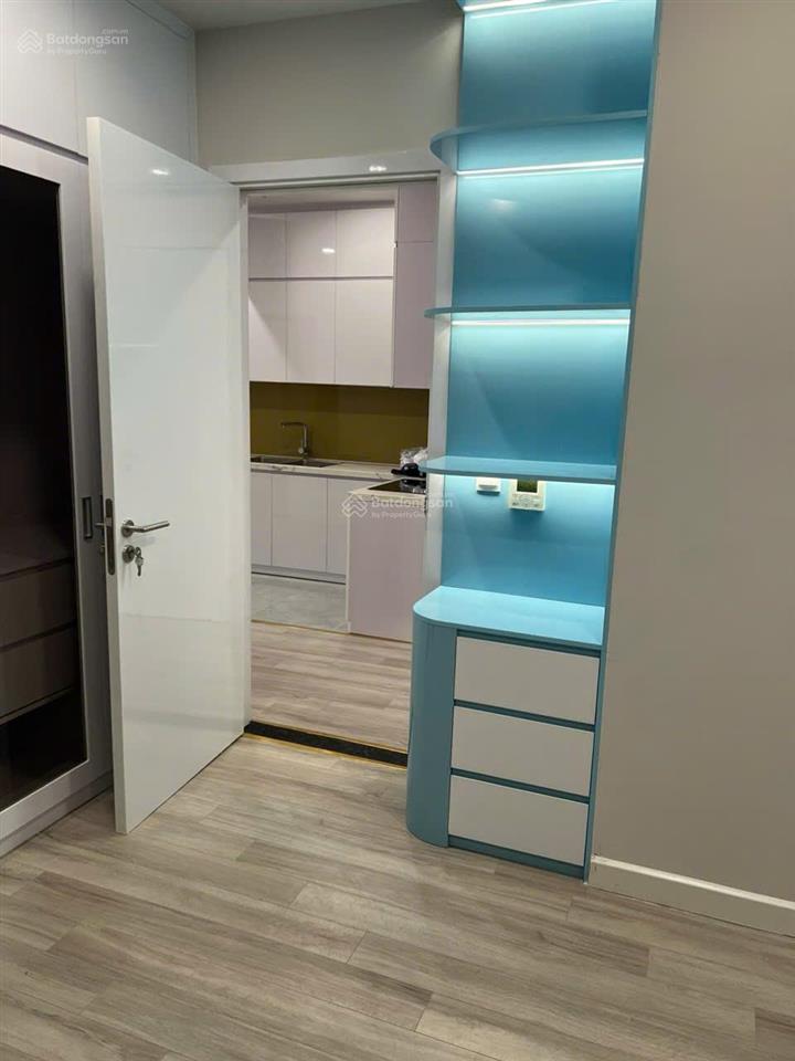 Cần cho thuê căn hộ brg the diamond residence 3pn full đồ 105m2 giá 28tr vào luôn.  0838 671 ***