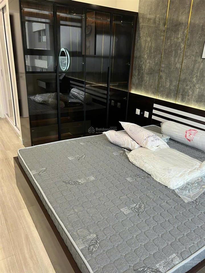 Cần cho thuê căn hộ brg the diamond residence 3pn full đồ 105m2 giá 28tr vào luôn.  0838 671 ***