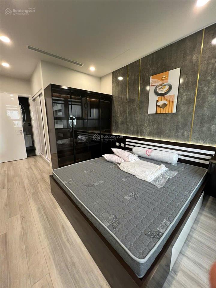 Cần cho thuê căn hộ brg the diamond residence 3pn full đồ 105m2 giá 28tr vào luôn.  0838 671 ***