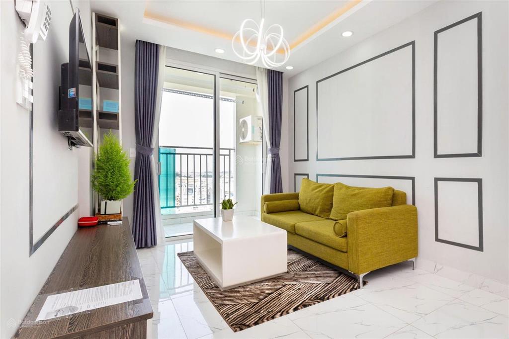 Cho thuê the botanica  2 phòng ngủ, giá rẻ 14 triệu  tel 0903,187.783