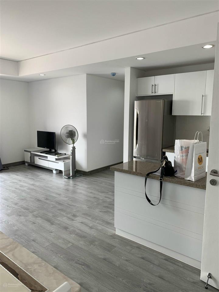 Giá tốt 7.3 tỷ, bán căn 3 phòng ngủ botanic towers  đúng giá  không chào ảo