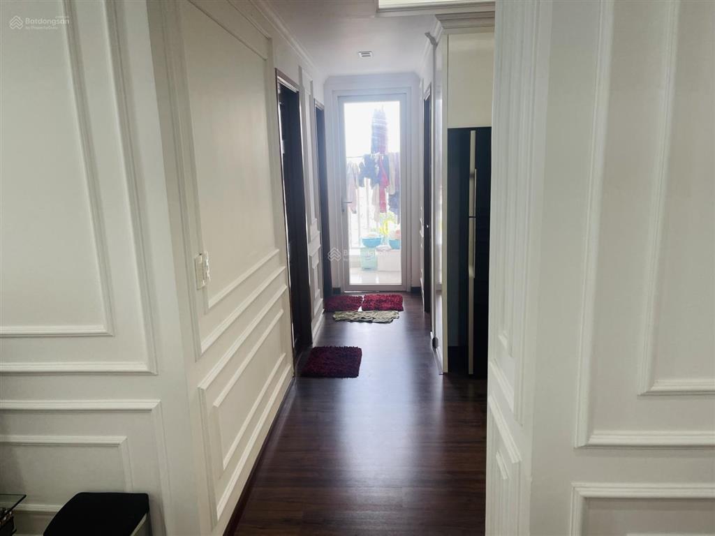 Bán sky center 139m23pn/3wc giá tốt 9.5 tỷ tặng full nội thất