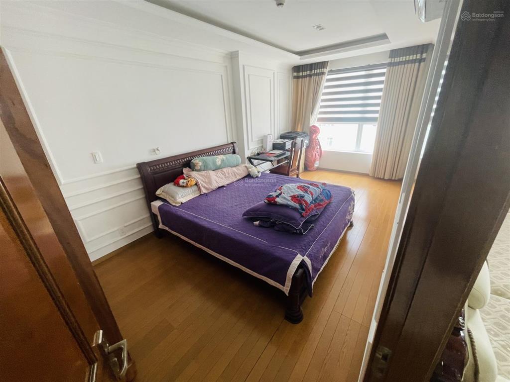 Bán sky center 139m23pn/3wc giá tốt 9.5 tỷ tặng full nội thất