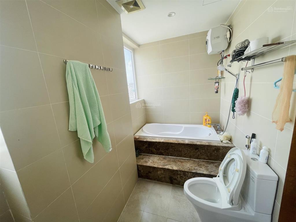 Bán sky center 139m23pn/3wc giá tốt 9.5 tỷ tặng full nội thất