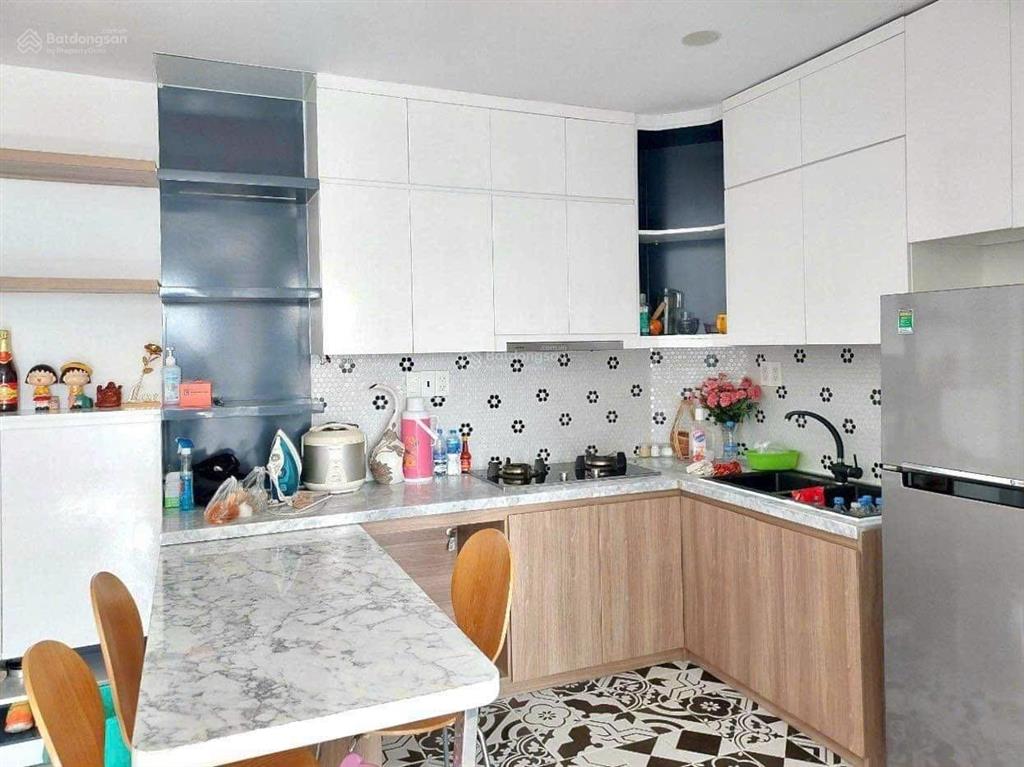 Bán căn 2pn65m2 central plaza, giá 4.9 tỷ  sổ hồng