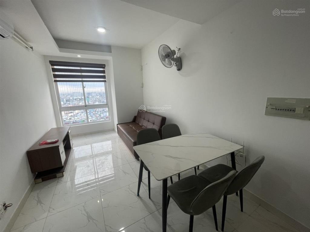 Bán căn 2 phòng ngủ central plaza, giá 4,3 tỷ  sổ hồng