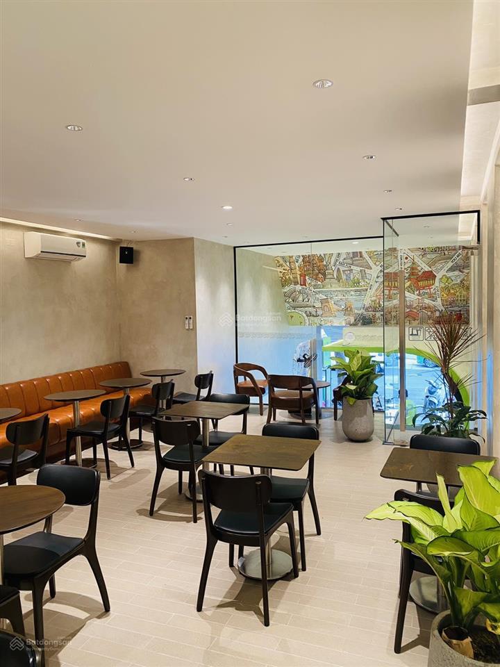 Cho thuê mặt tiền 178c hai bà trưng (gần chợ tân định)  vị trí đắc địa, kinh doanh