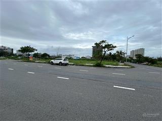 Lô đất hiếm 3 mặt tiền minh mạng , gần biển sơn thuỷ  công viên biển đông casino