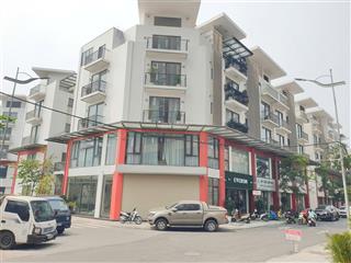 Bán gấp shophouse 100m, mt 6,2m, ô tô vào nhà, góc đẹp, mặt chung cư  0986 664 ***